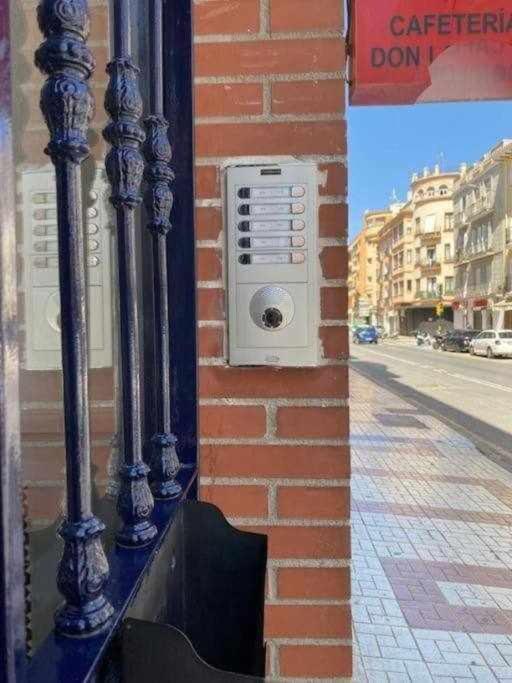3 Rooms Con Parking Y Terraza En C Marmoles Малага Екстер'єр фото