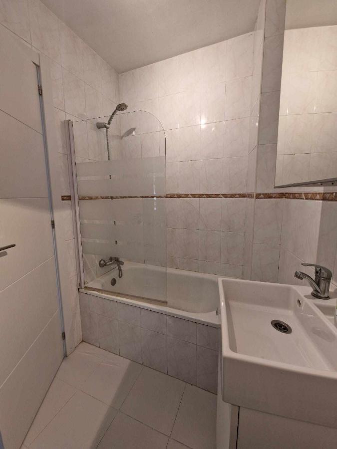 3 Rooms Con Parking Y Terraza En C Marmoles Малага Екстер'єр фото