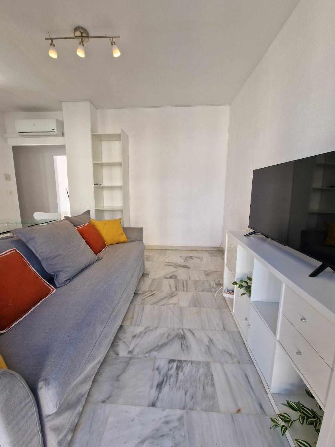 3 Rooms Con Parking Y Terraza En C Marmoles Малага Екстер'єр фото